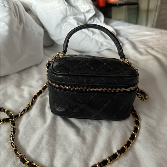Vintage Chanel Quilted Vanity Bag - Picture 3 of 12